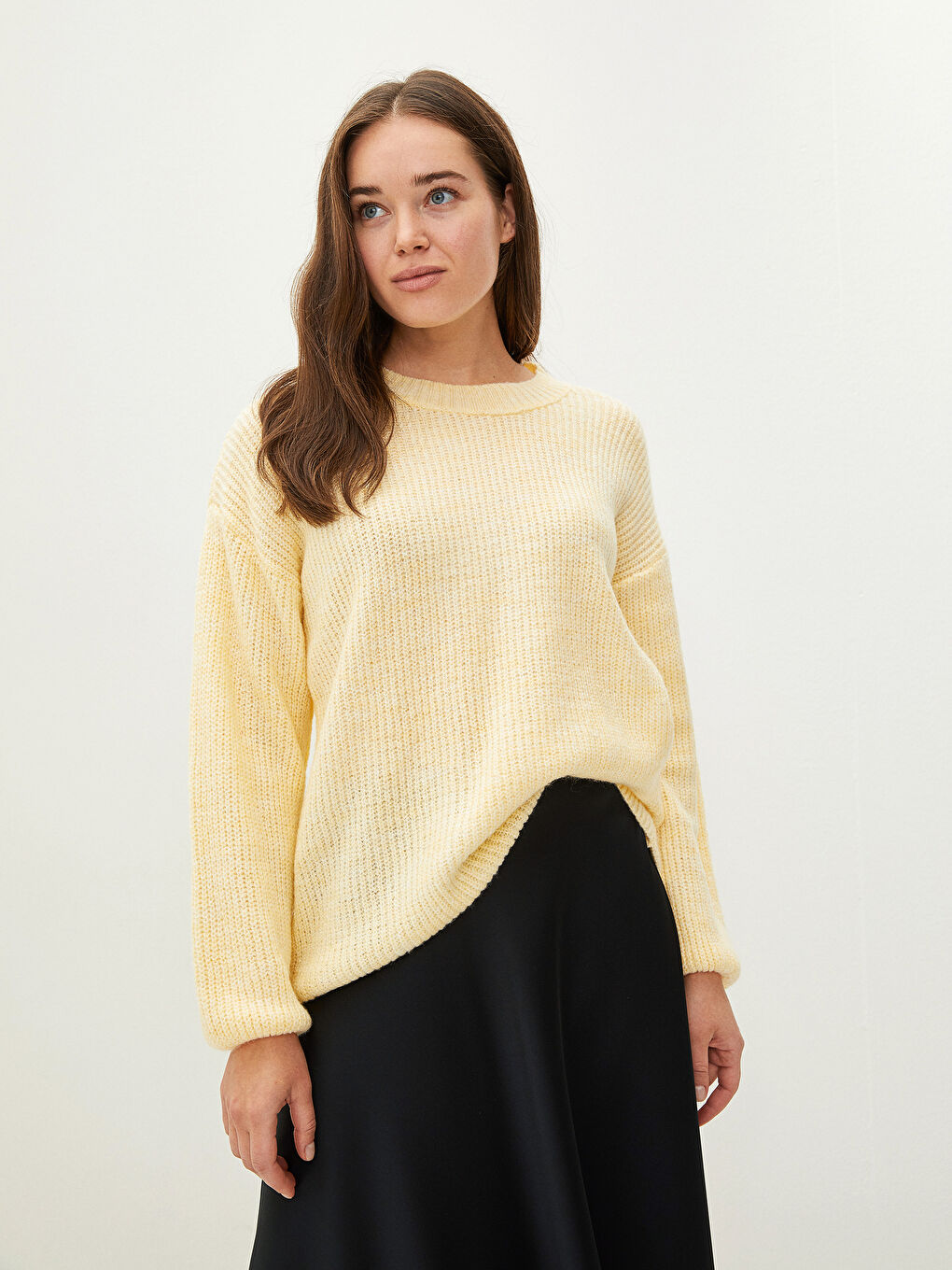 Crew Neck Plain Long Sleeve Women's Knitwear Sweater-3