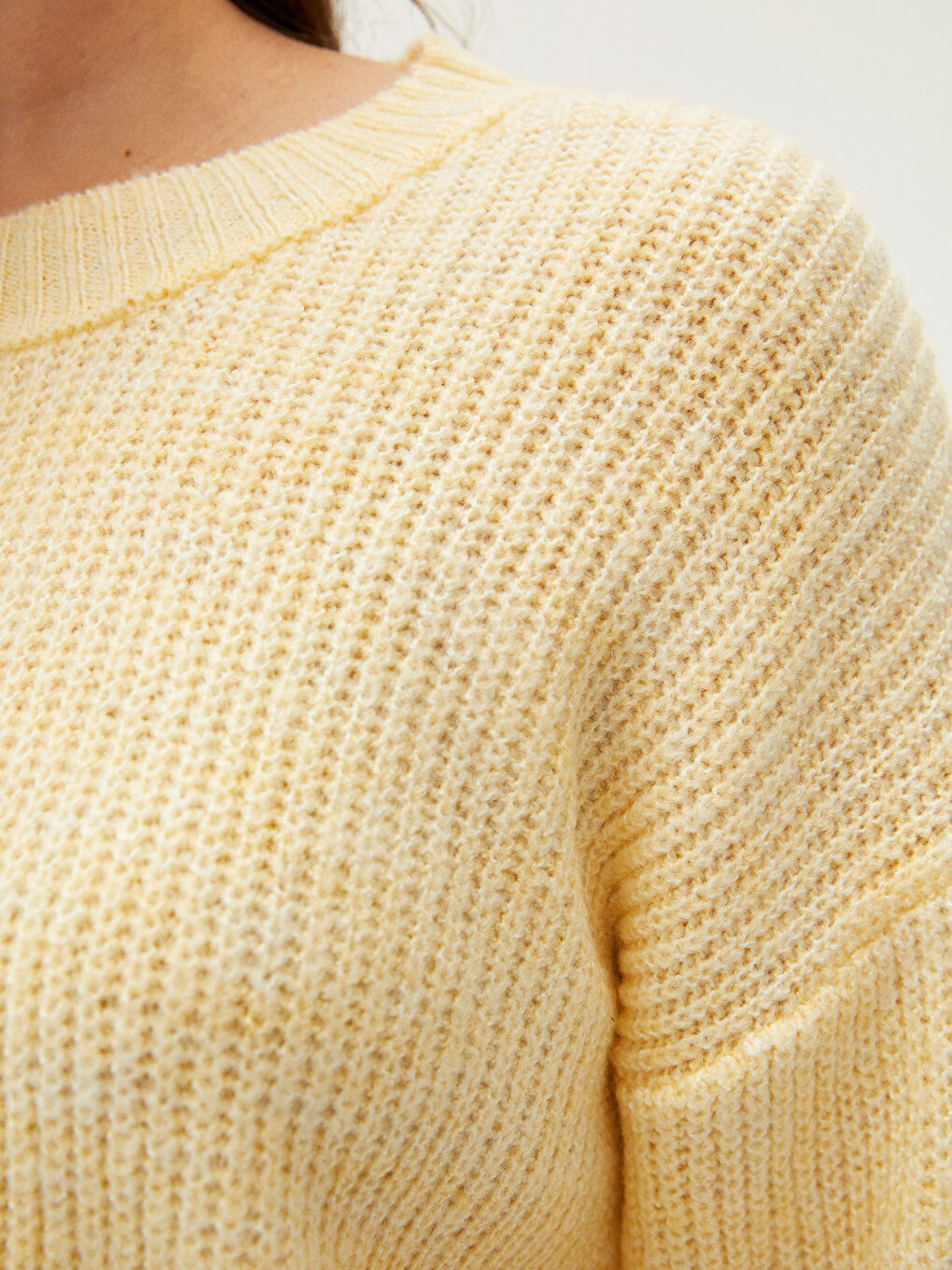 Crew Neck Plain Long Sleeve Women's Knitwear Sweater-5