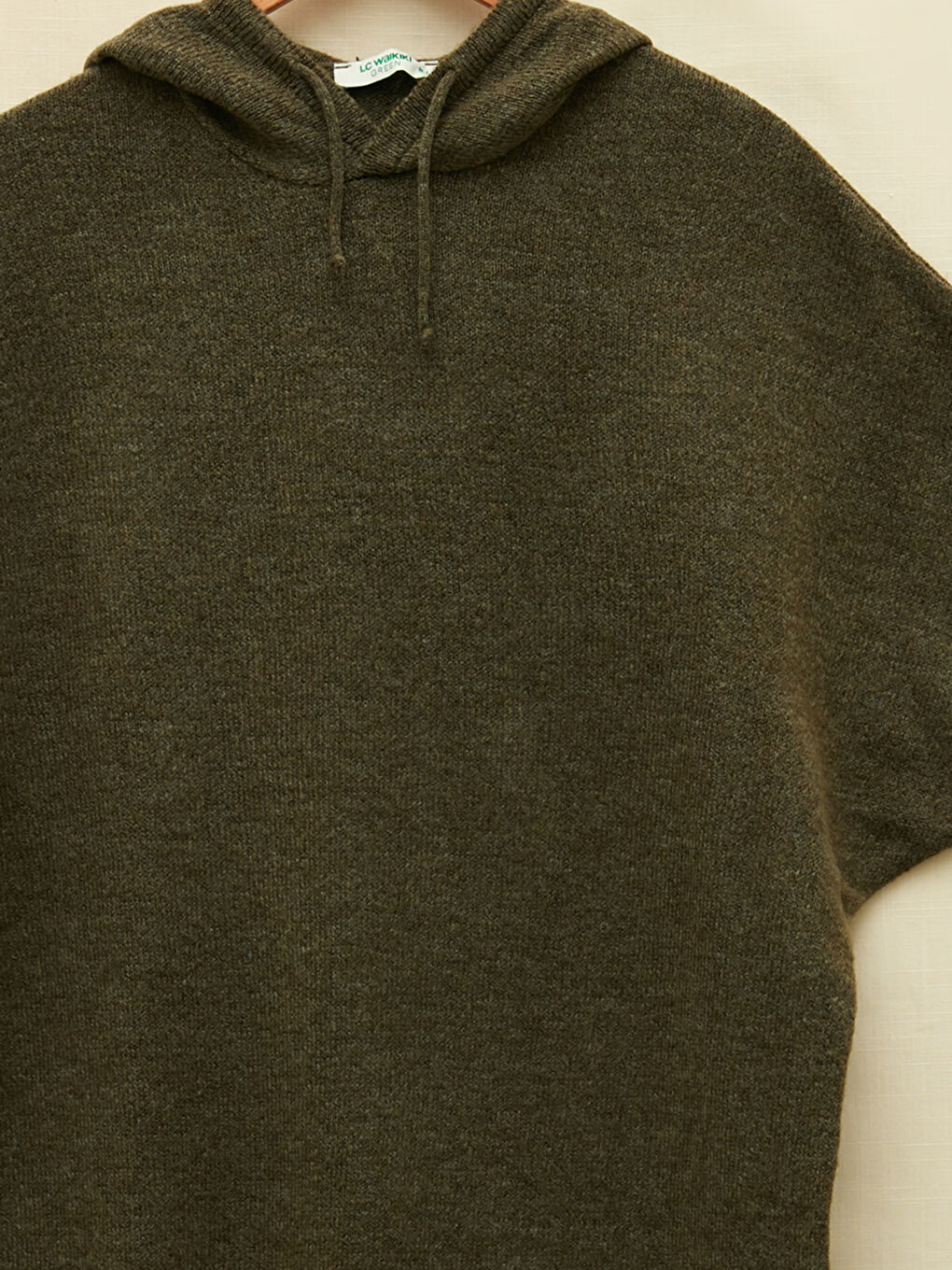 Yeşil Kapüşonlu Düz Kısa Kollu Kadın Triko Elbise-11