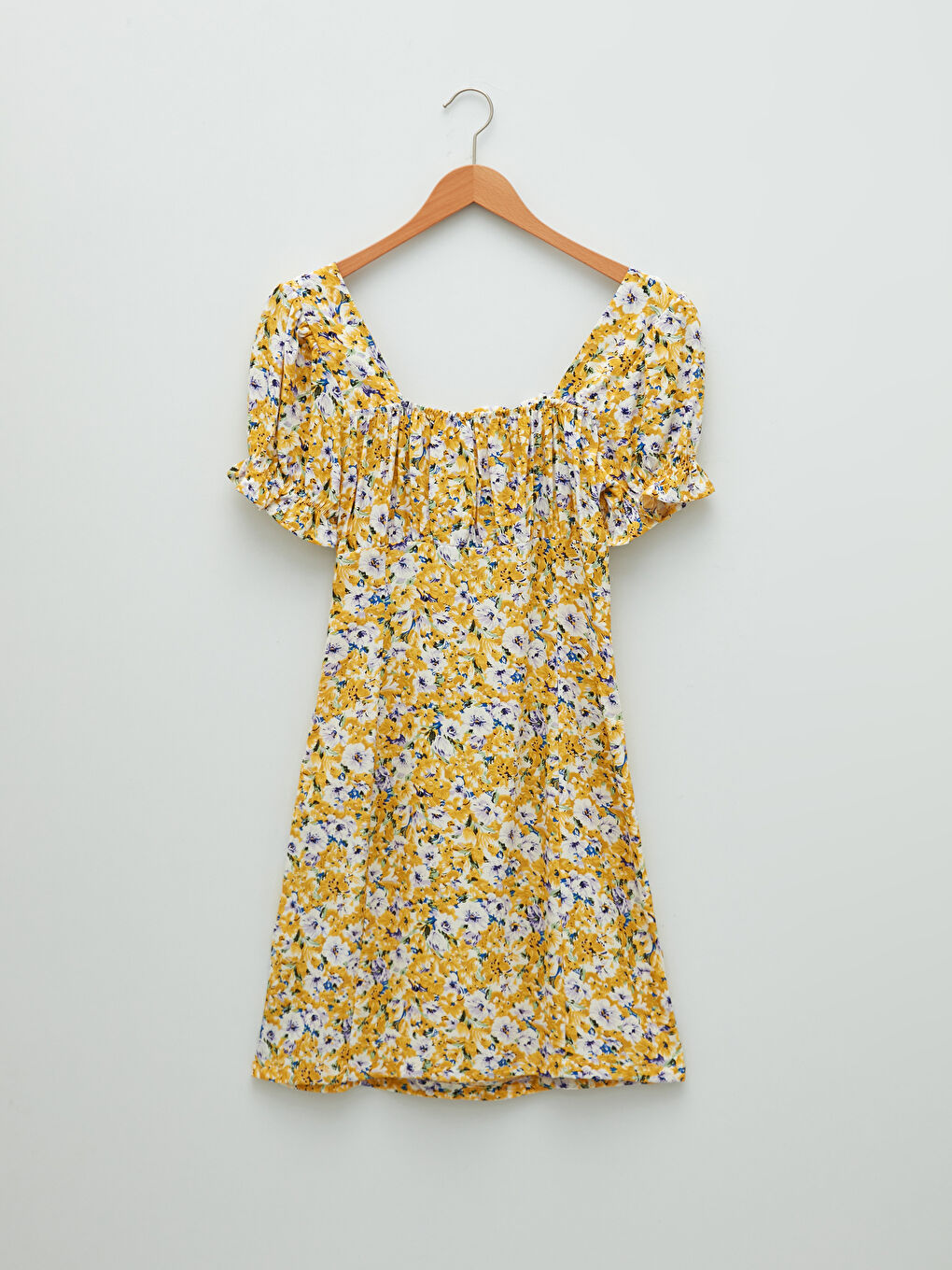 Sarı Kare Yaka Çiçekli Kısa Kollu Viskon Kadın Elbise-5