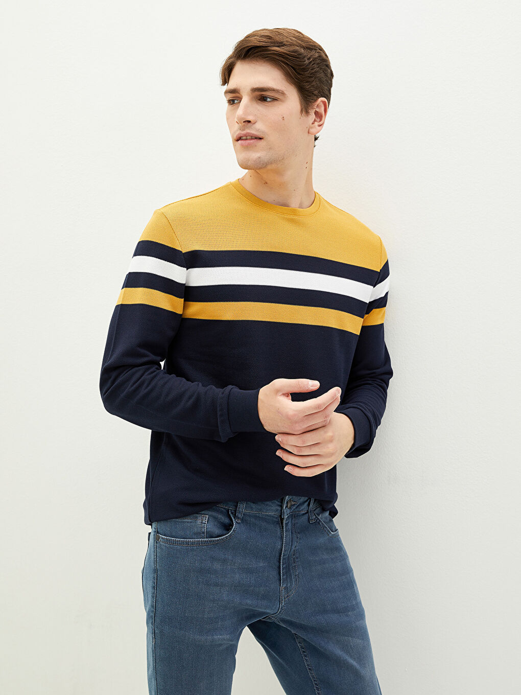 Sarı Bisiklet Yaka Uzun Kollu Çizgili Erkek Sweatshirt-1