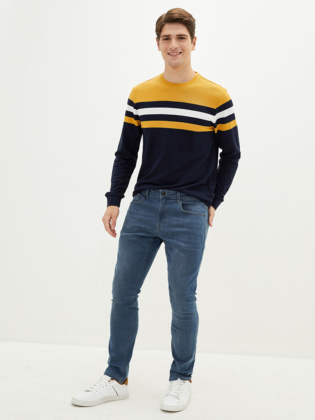 Sarı Bisiklet Yaka Uzun Kollu Çizgili Erkek Sweatshirt-2