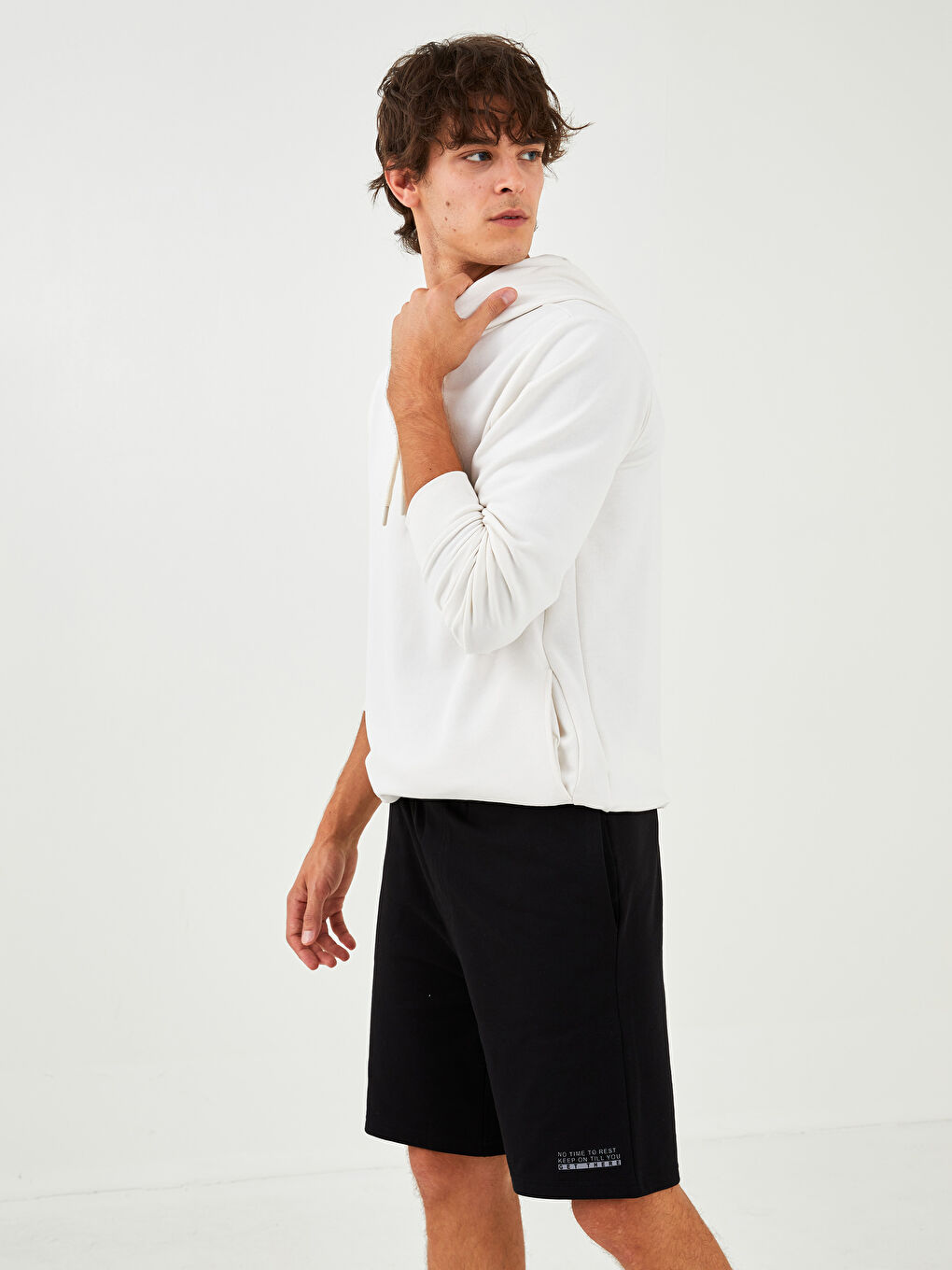 Siyah Standart Kalıp Örme Erkek Şort-3