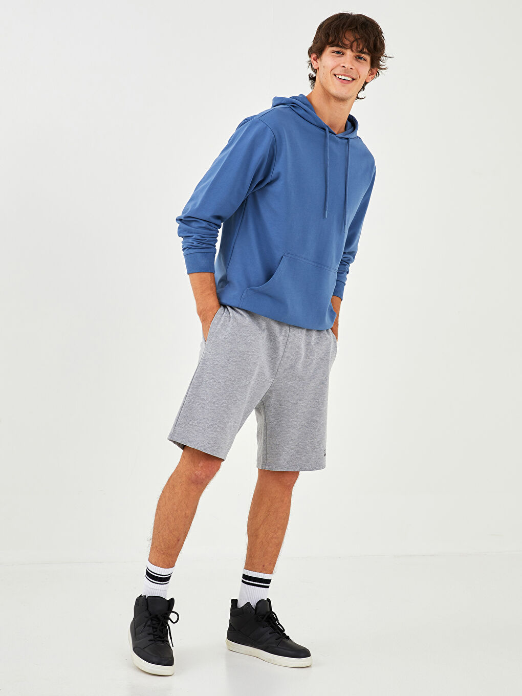 Gri Standart Kalıp Örme Erkek Şort-3