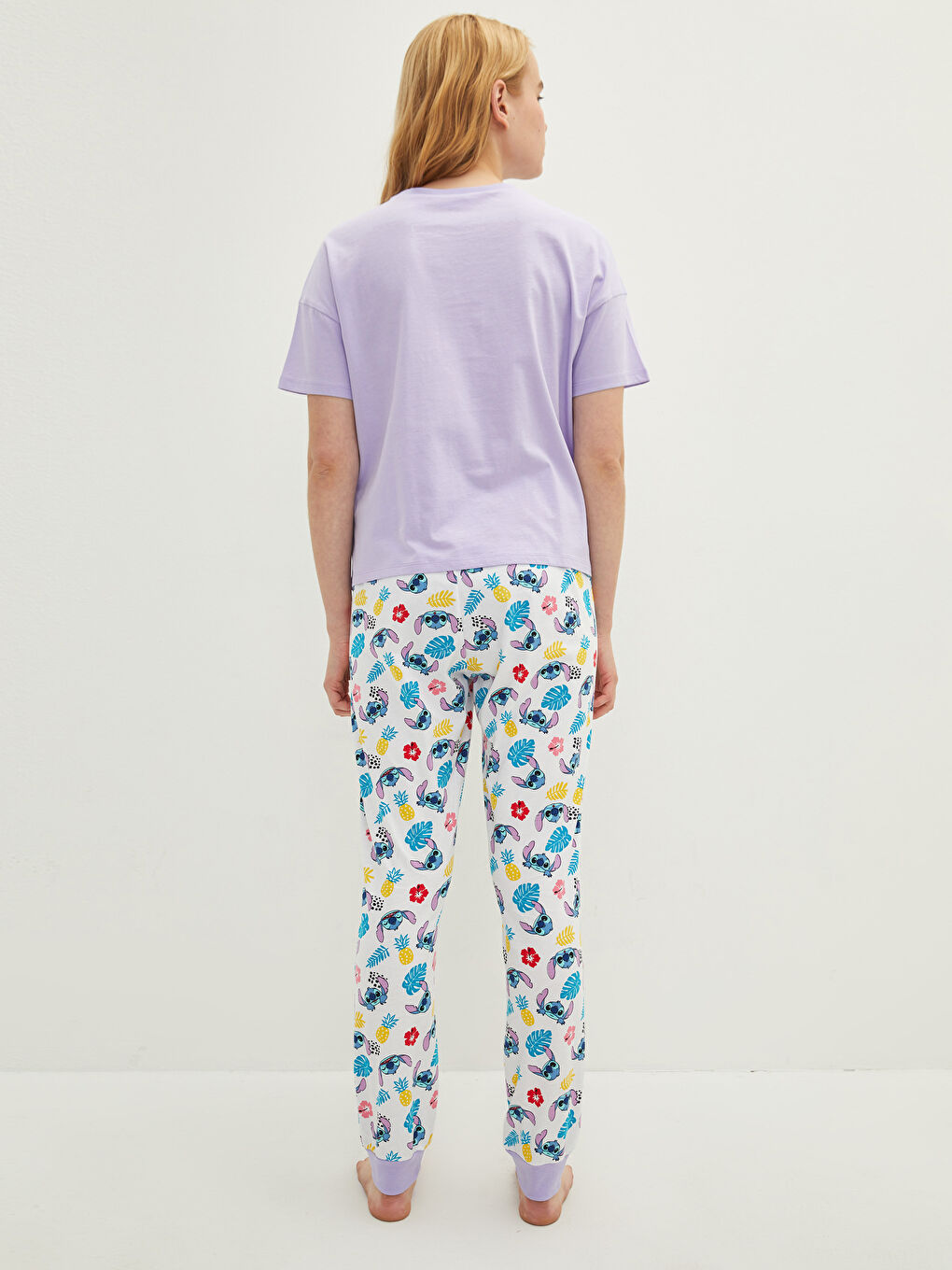 Ensemble de Pyjama en Coton à Manches Courtes Imprimé Lilo & Stitch pour Femmes Col Rond-4