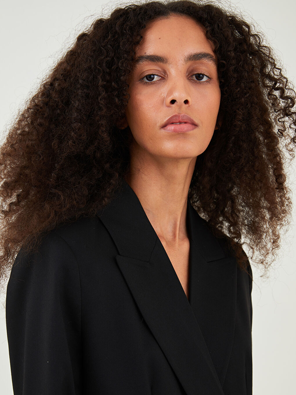 LCW Vision Blazerjacke für Damen mit Knopfleiste und langen Ärmeln -W1HC93Z8-RQL