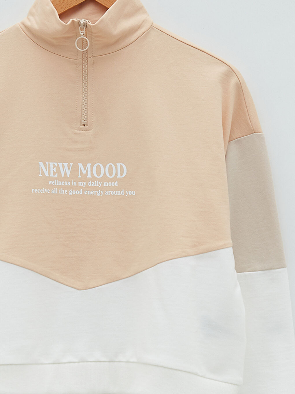 سویتشێرتی ژنان یەخەی مل بەرز قۆڵ درێژ بە بلۆکی ڕەنگ-7