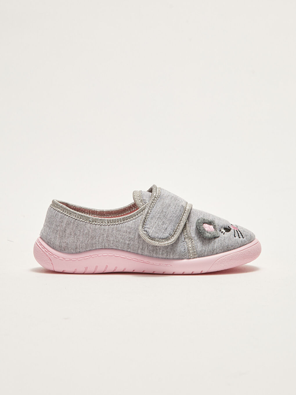 LCW STEPS Embroidery Detailed Hook and Loop  Slippers for Girls -W1HD67Z4-UXF