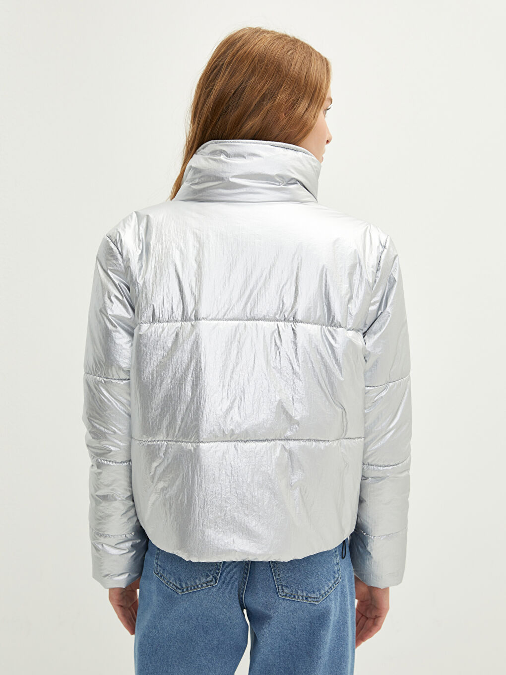 Gri Dik Yaka Düz Cep Detaylı Kadın Şişme Mont-5