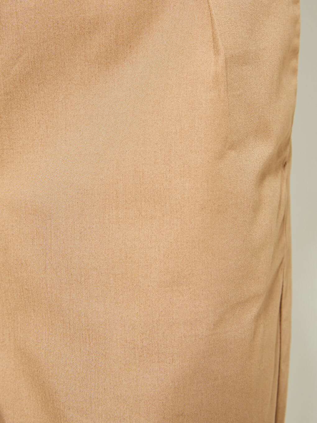 Normal Waist Standard Fit Pocket Detailed Gabardine Women's Trousers-3