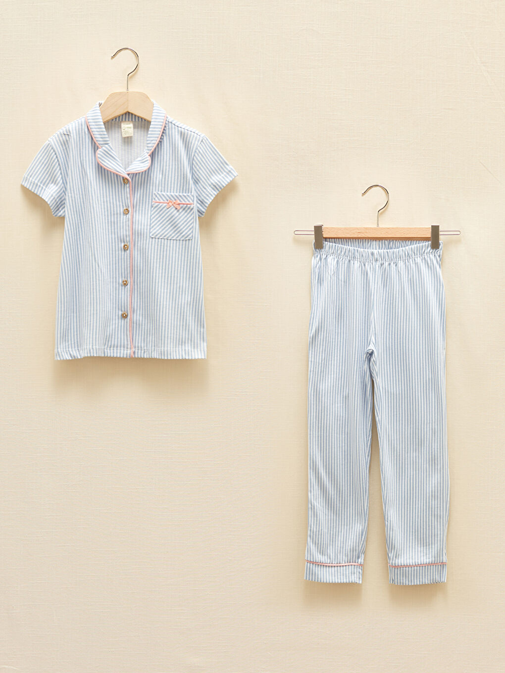 Ekru Gömlek Yaka Çizgili Kısa Kollu Pamuklu Kız Çocuk Pijama Takımı