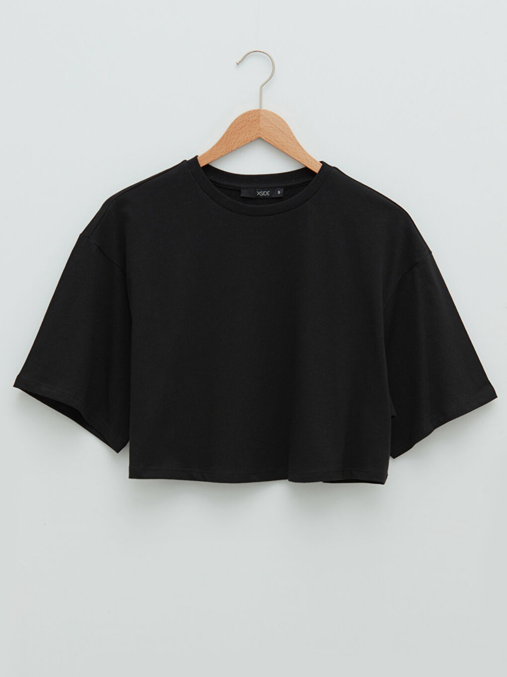 Siyah Bisiklet Yaka Düz Kısa Kollu Kadın Crop-10
