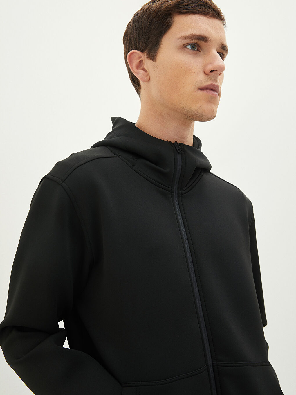 Siyah Standart Kalıp Kapüşonlu Erkek Hırka-1