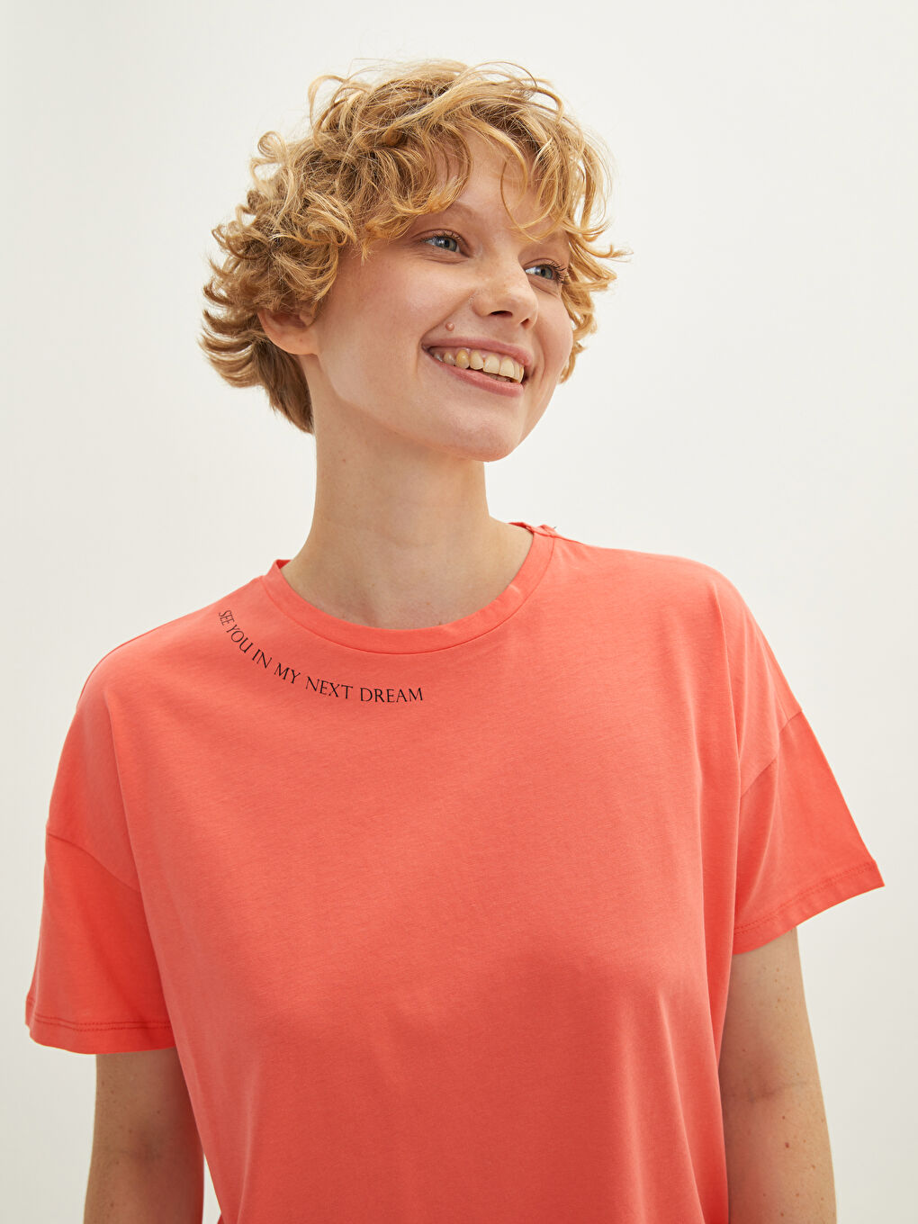 Mercan Bisiklet Yaka Baskılı Kısa Kollu Pamuklu Kadın Şortlu Pijama Takımı-3