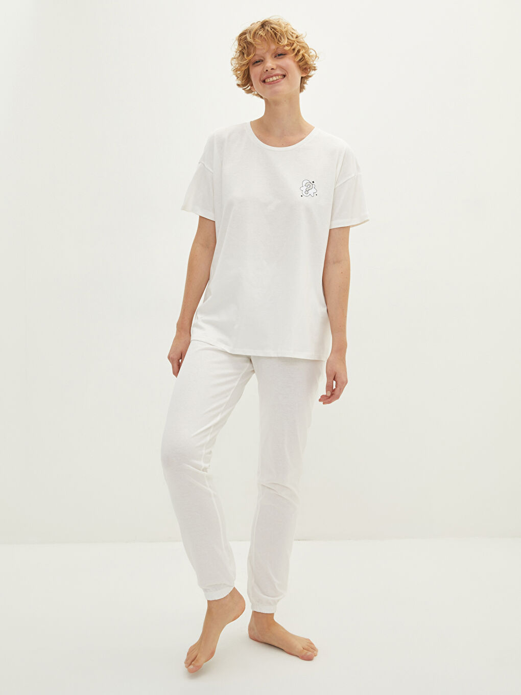 Ekru Bisiklet Yaka Baskılı Kısa Kollu Pamuklu Kadın Pijama Takımı-1