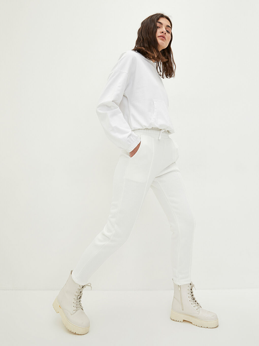 Ekru Beli Lastikli Düz Cep Detaylı Kadın Kalın Eşofman Altı