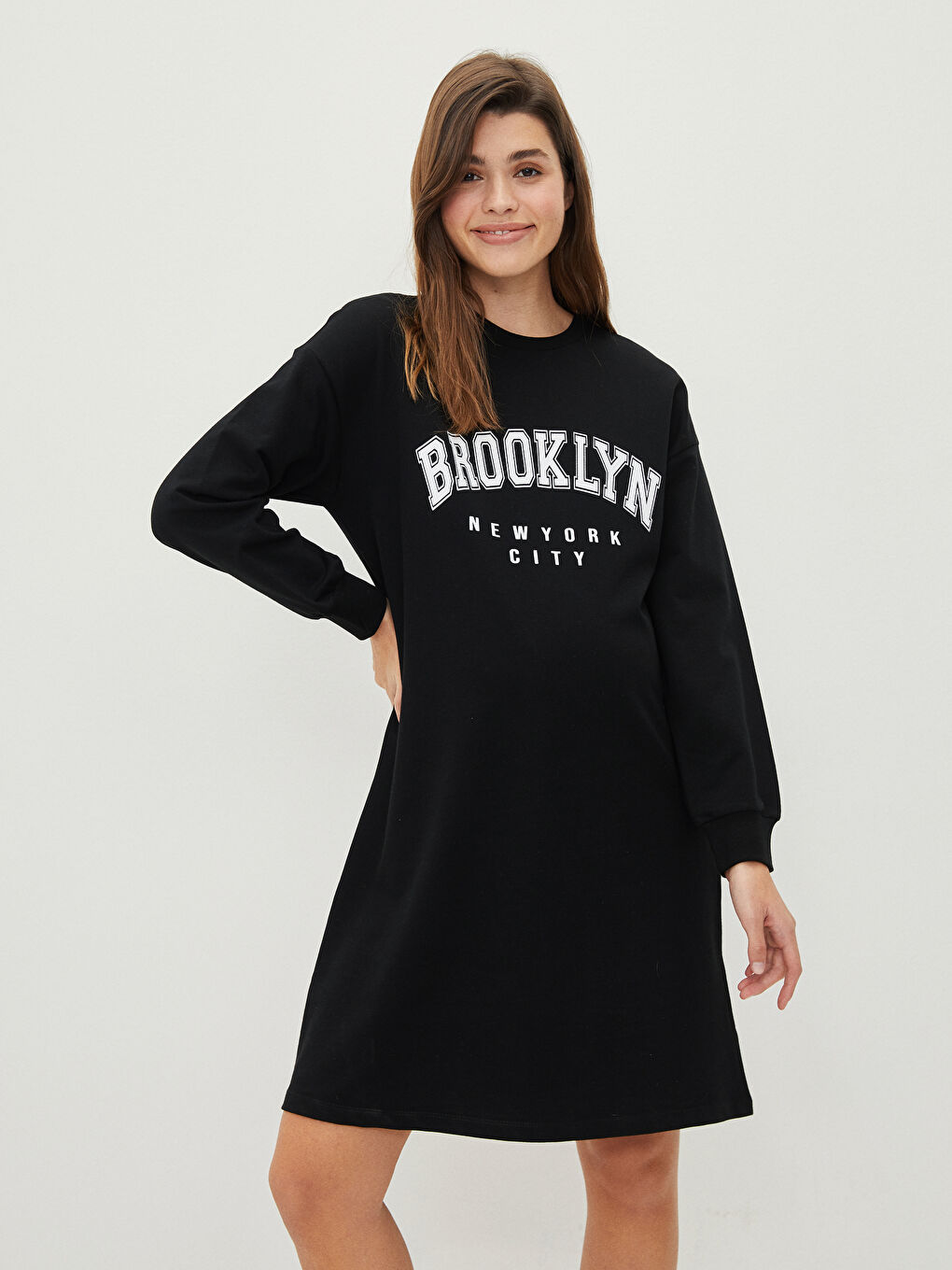 Siyah Bisiklet Yaka Baskılı Uzun Kollu Hamile Elbise-1