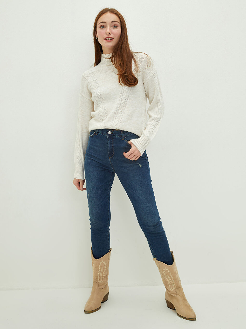 Ekru Balıkçı Yaka Kendinden Desenli Uzun Kollu Kadın Triko Kazak-3