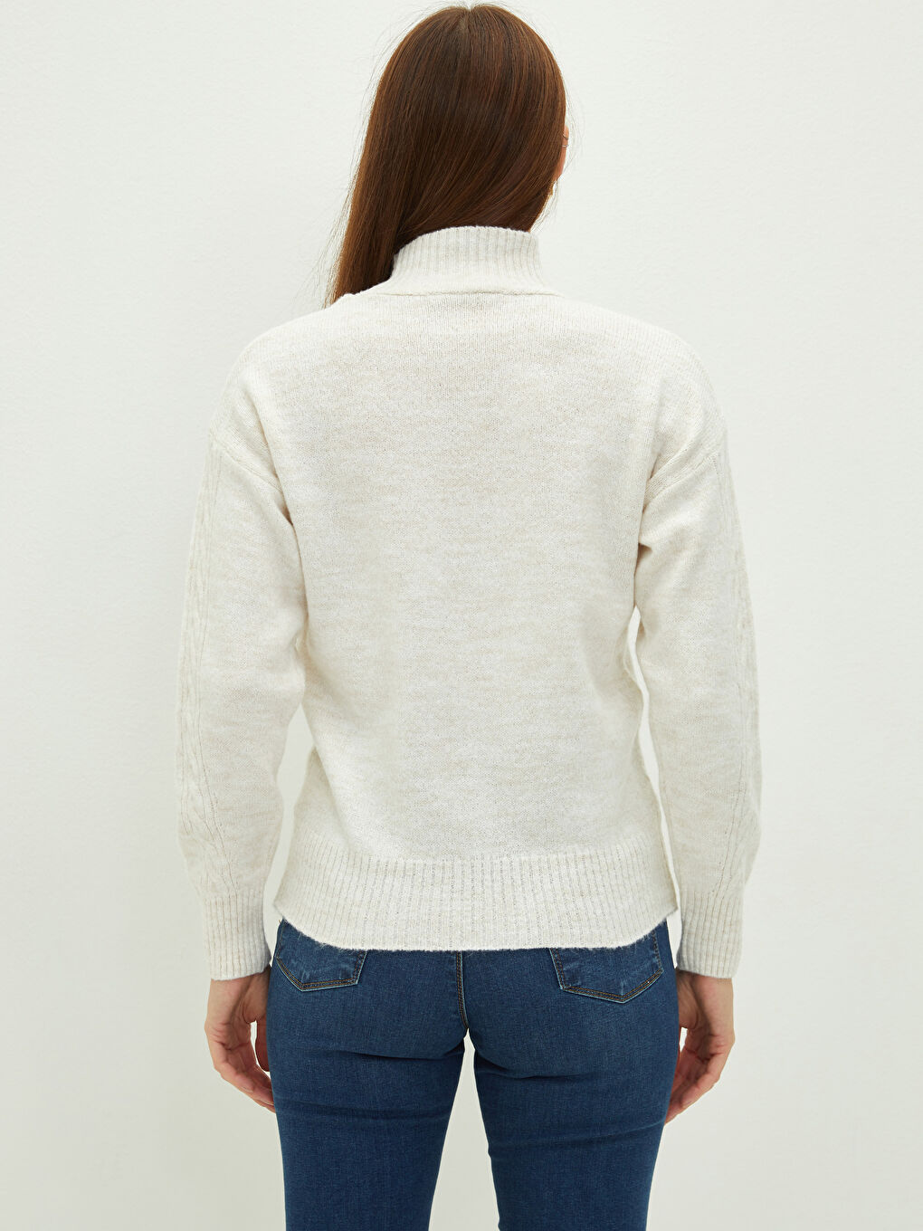 Ekru Balıkçı Yaka Kendinden Desenli Uzun Kollu Kadın Triko Kazak-4