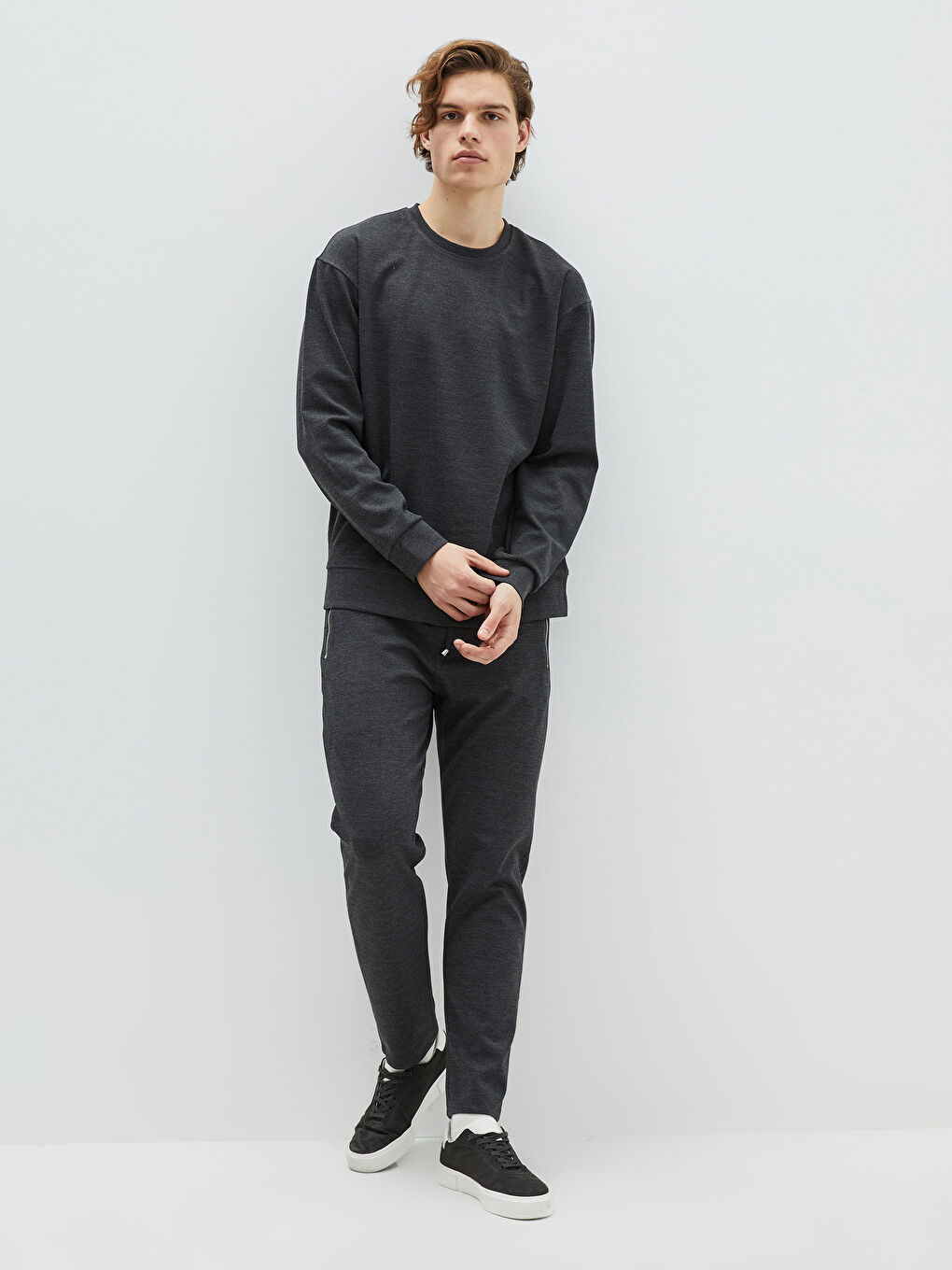 Мужская толстовка с круглым вырезом и длинными рукавами-6