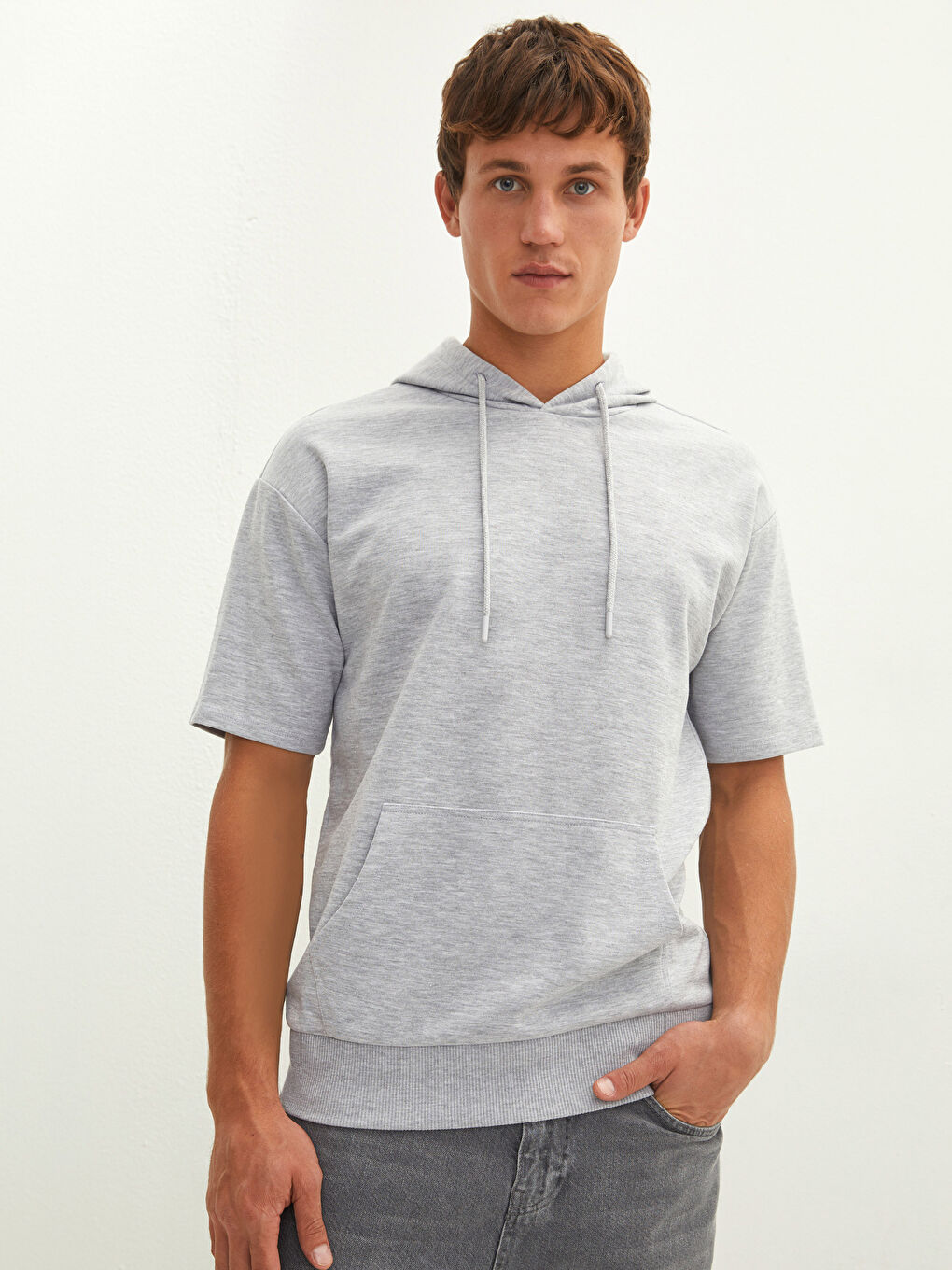 Gri Kısa Kollu Basic Kalın Erkek Hoodie-1