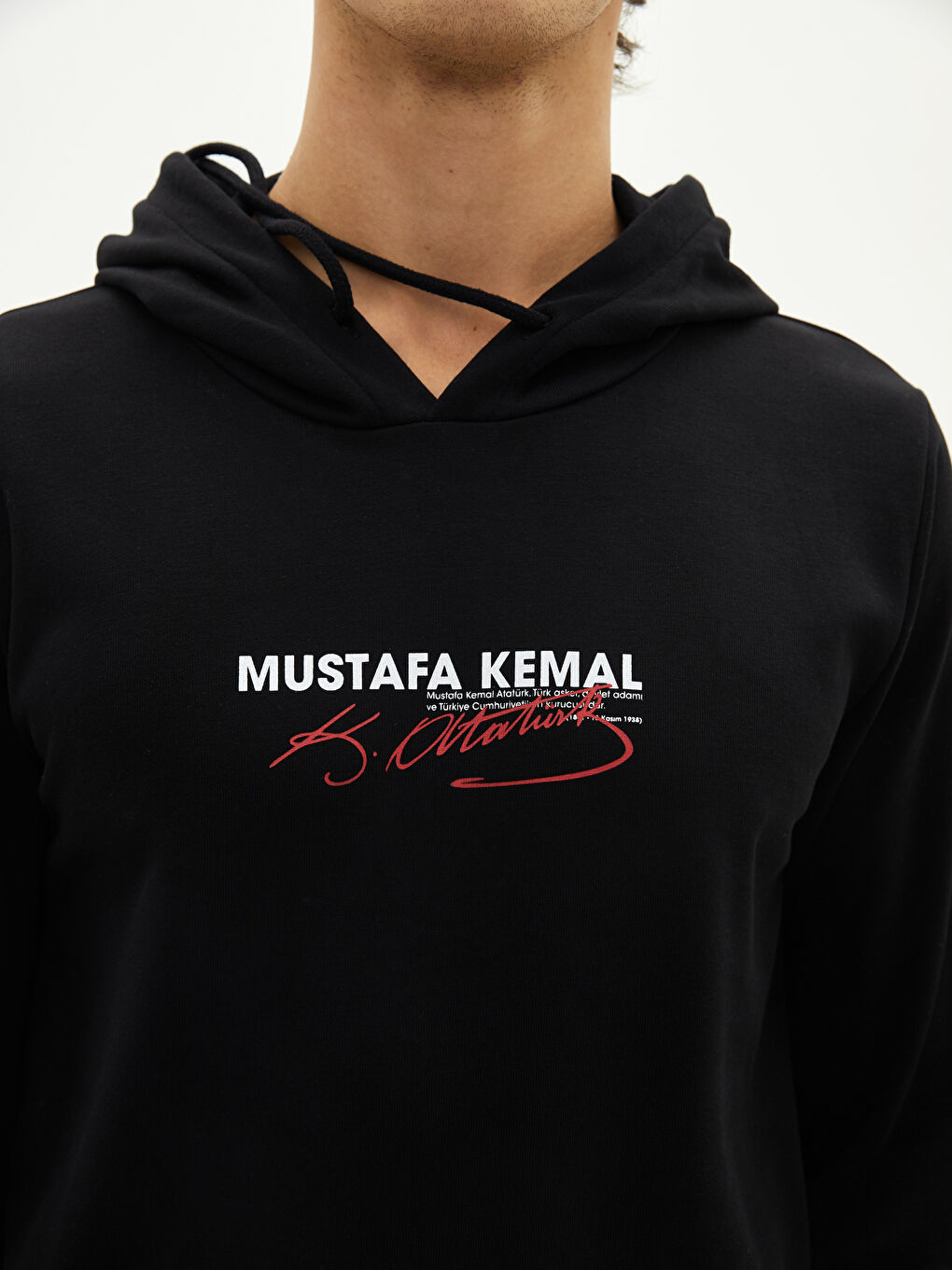 Siyah Uzun Kollu Atatürk İmzası Baskılı Erkek Hoodie-3