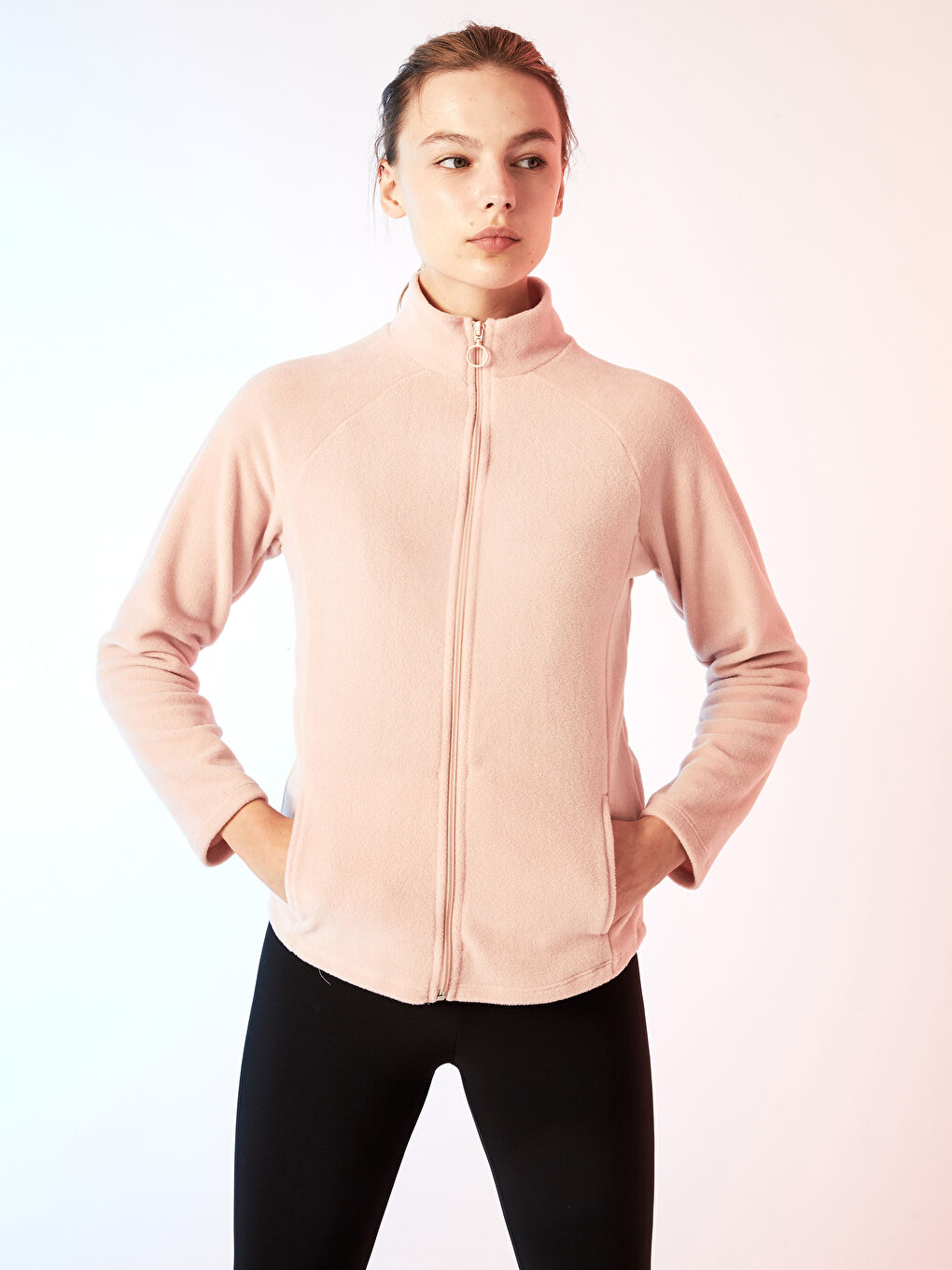Cardigan de Sport pour Femmes à Col Cheminée-1