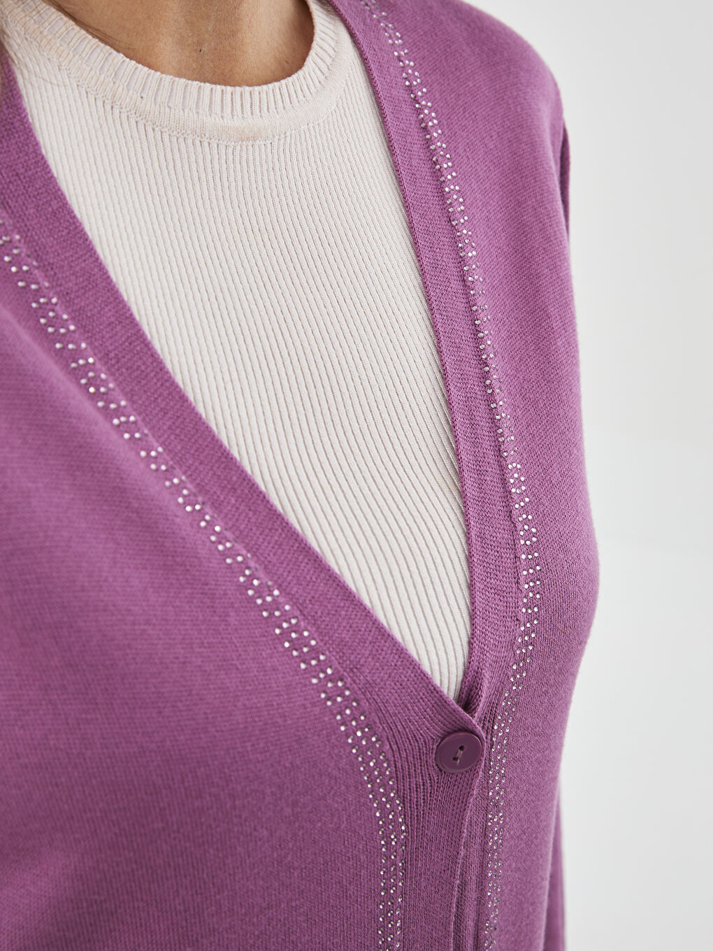 V-Neck Stone Printed Long Sleeve Women's Knitwear Cardigan-3