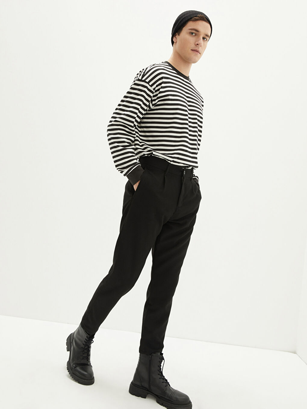 Siyah Regular Fit Gabardin Erkek Pantolon-3