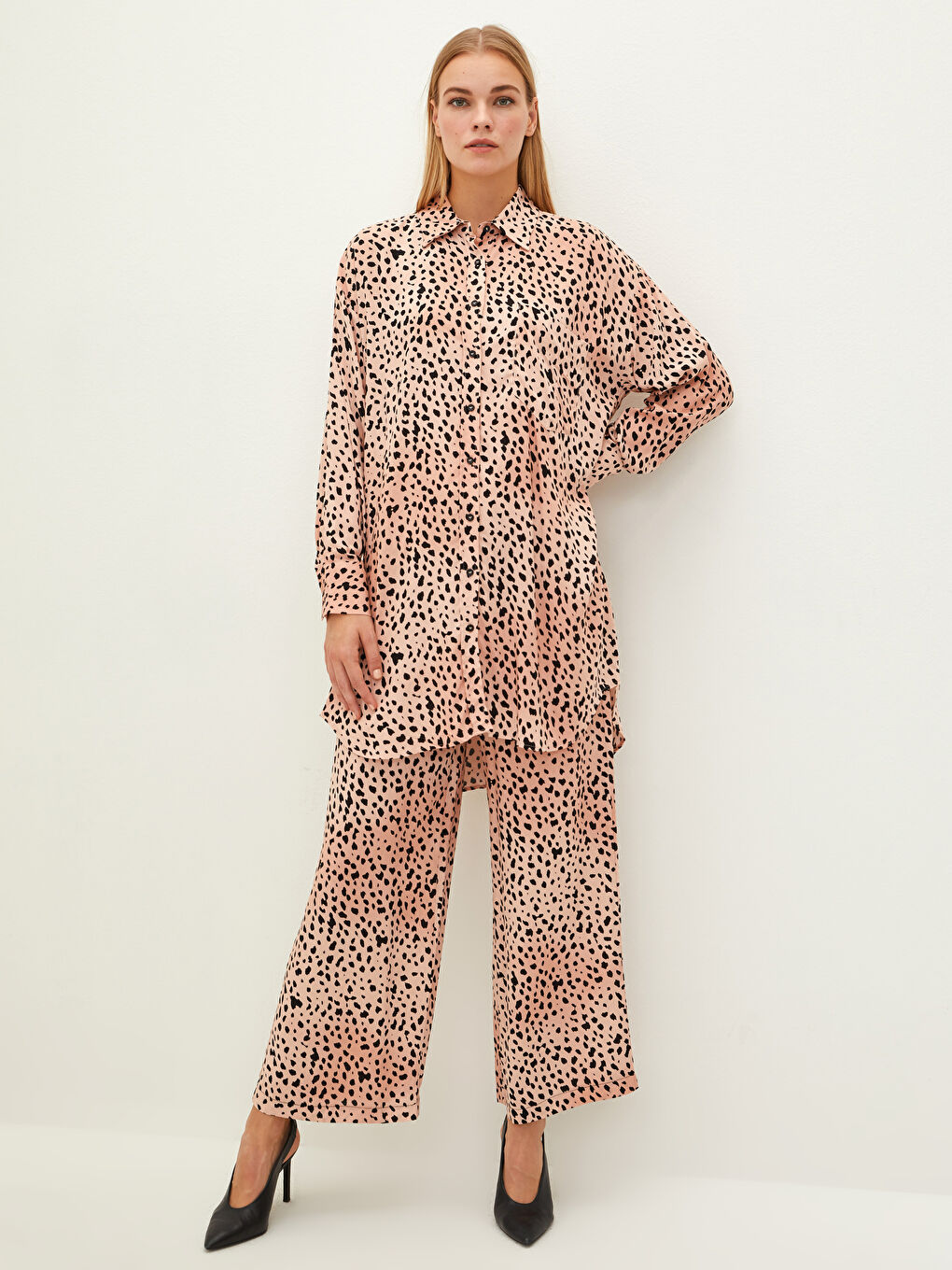 Bej Desenli Uzun Kollu Viskon Kadın Gömlek Tunik-2