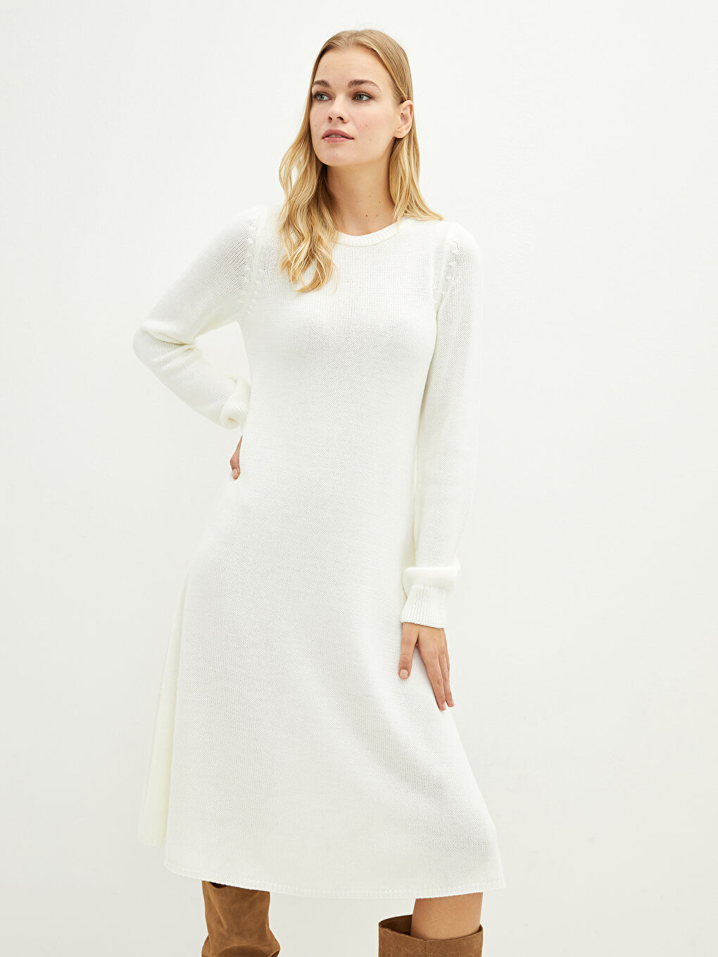 LCWAIKIKI Classic Crew Neck Plain Long Sleeve Women's Knitwear Dress -W1HJ00Z8-R9J