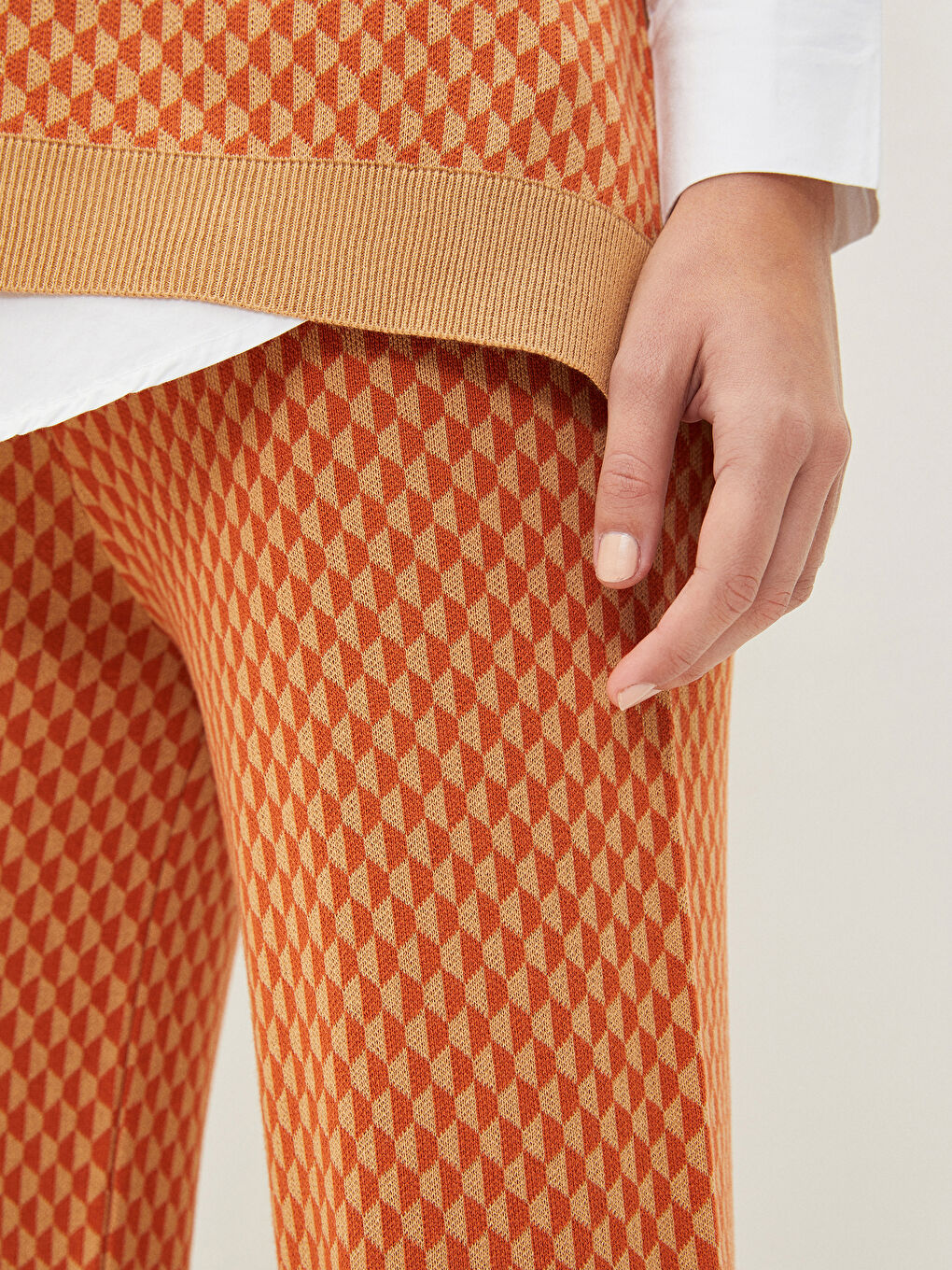 Pantalone za Žene sa Elastičnim Struk Uzorak Široke Nogavice Trikotaža-4