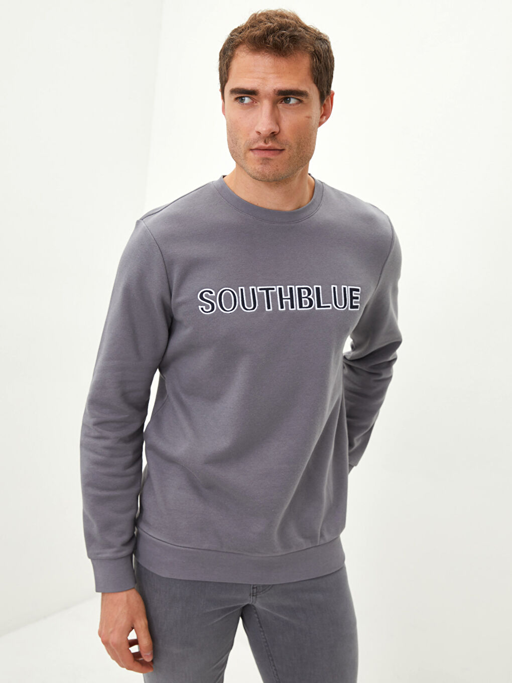 Gri Bisiklet Yaka Uzun Kollu Baskılı Erkek Sweatshirt