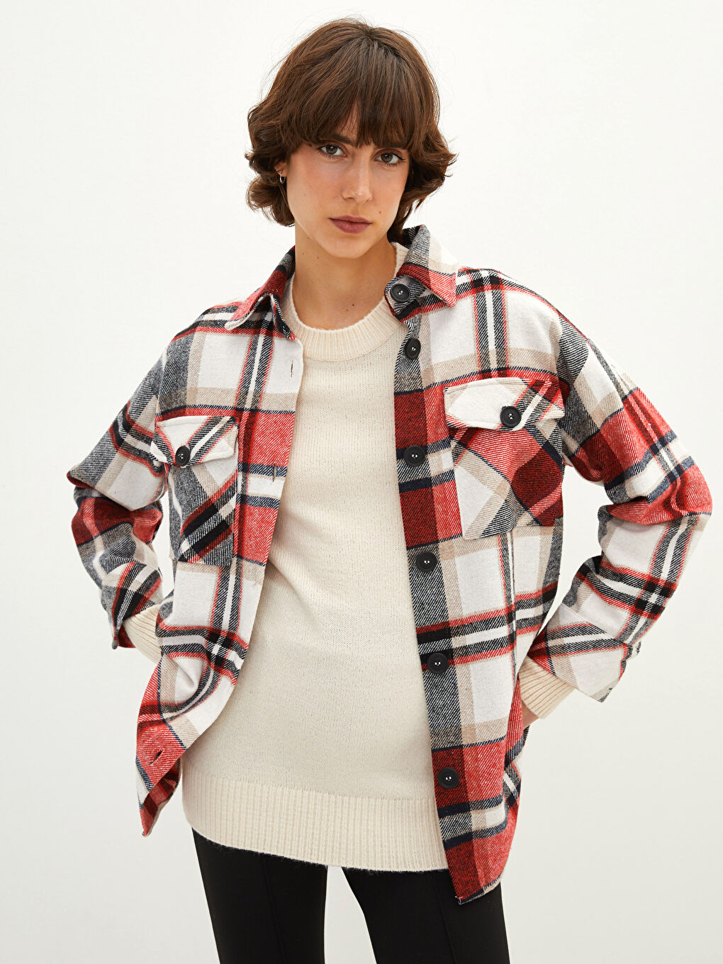 Front Button Closure Plaid Pocket Detailed Women's Shirt Jacket -W1HJ40Z8-LPA