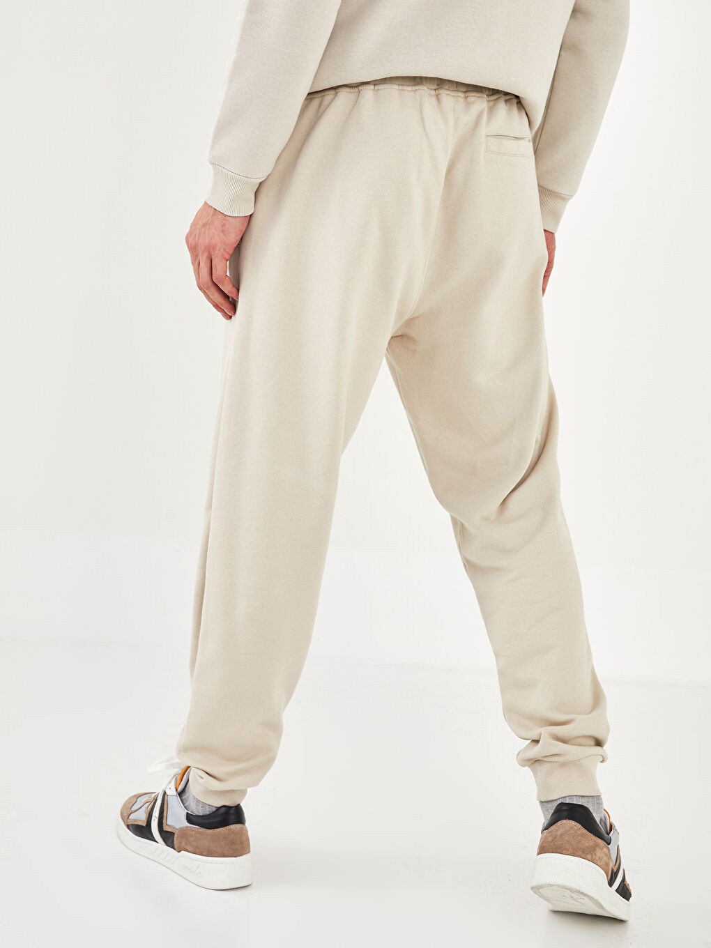 Bej Standart Kalıp Erkek Eşofman Altı-4