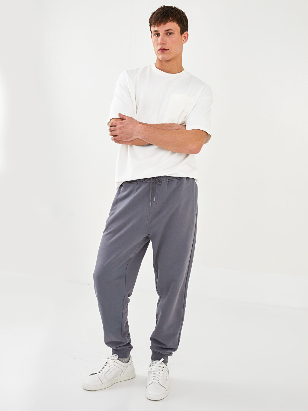 Gri Standart Kalıp Erkek Eşofman Altı-1