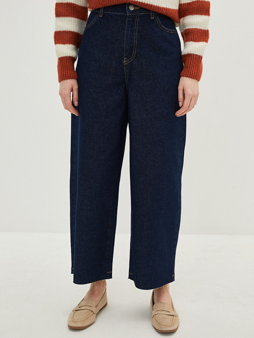 Blugi Rodeo cu Croială Standard și Picior Larg pentru Femei-2