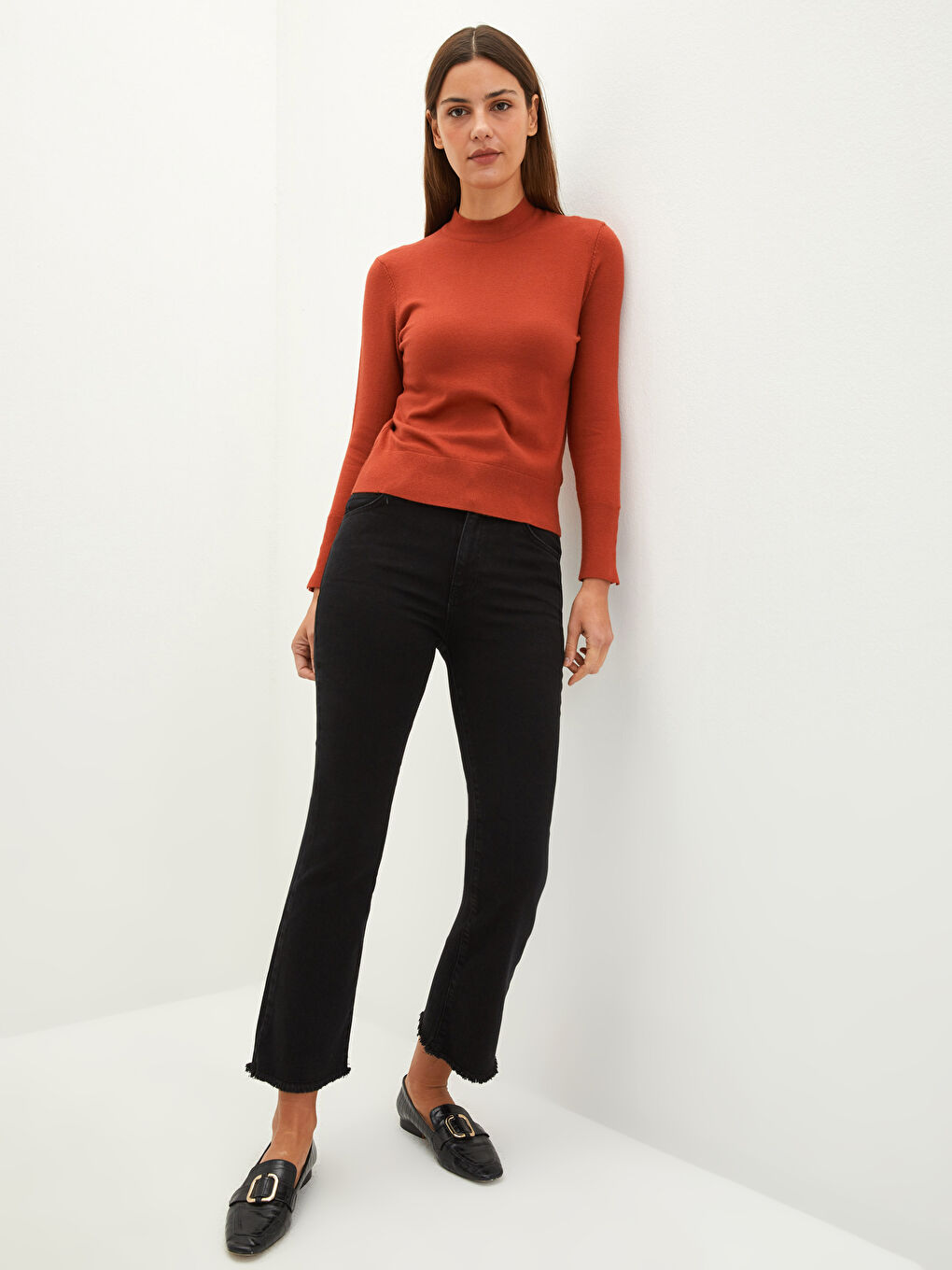 Siyah Mars Flare Düz Cep Detaylı Kadın Jean Pantolon-1