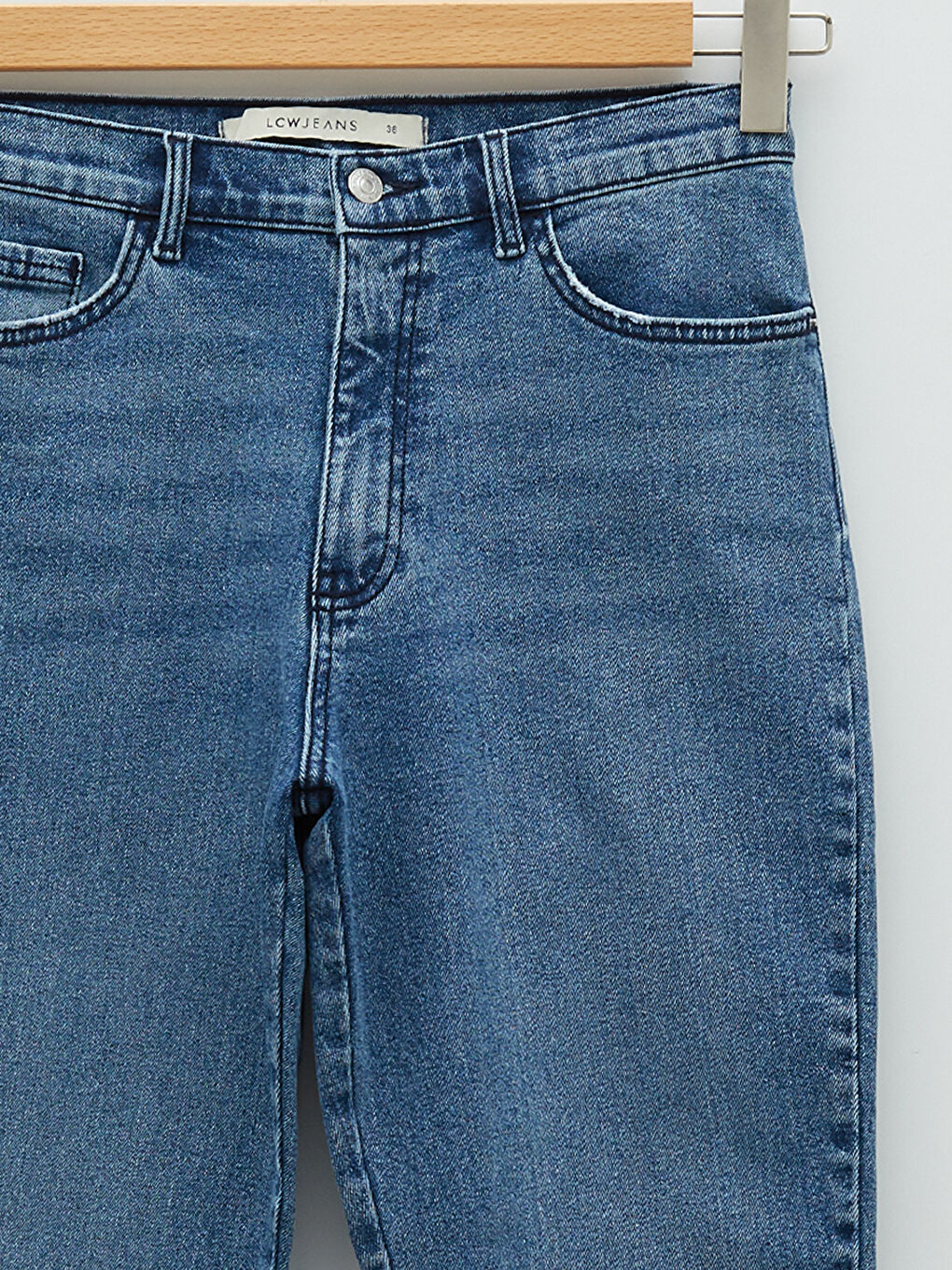 LCWAIKIKI Classic Standard Fit Pocket Detailed Women's Rodeo Jeans -W1HL20Z8-H45