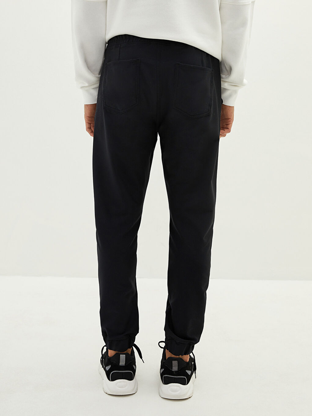 Siyah Slim Fit Erkek Jogger Pantolon-3