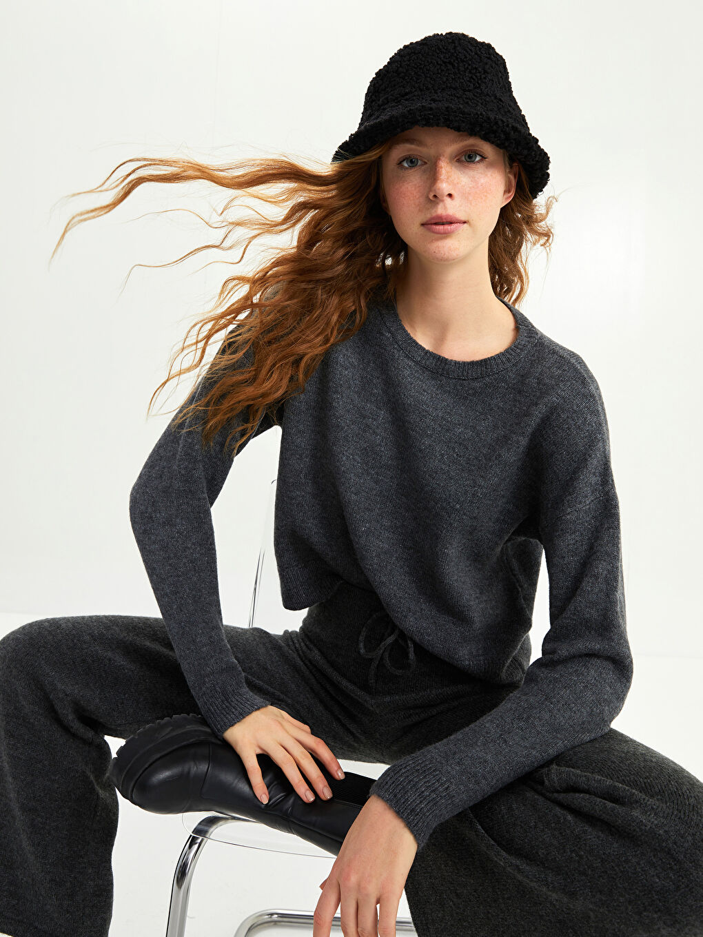 Antrasit Bisiklet Yaka Düz Uzun Kollu Kadın Triko Kazak