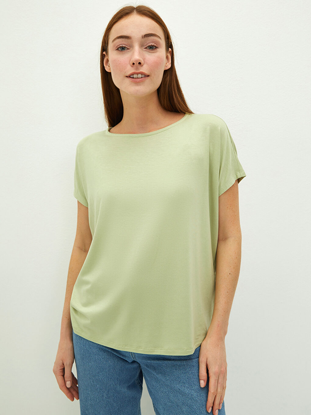 Yeşil Bisiklet Yaka Düz Kısa Kollu Kadın Tişört
