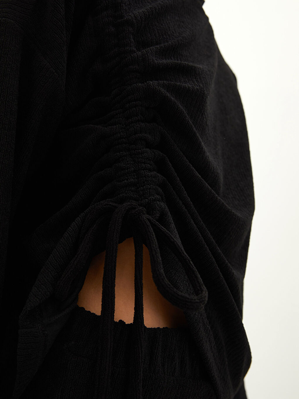 Žena CRNA Džemper -3