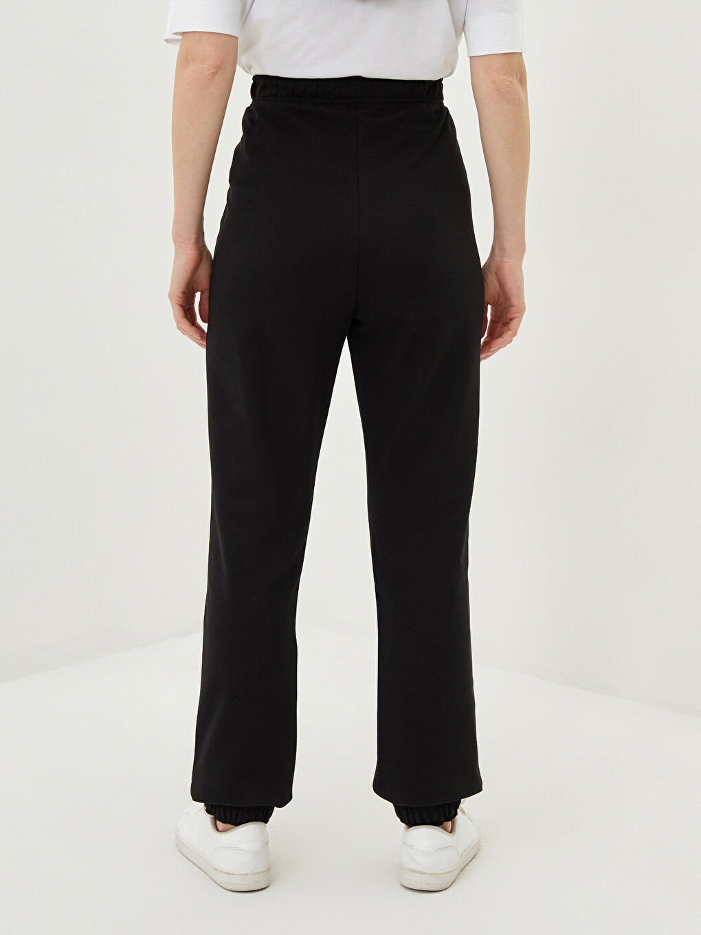 LCWAIKIKI Basic Γυναικεία Παντελόνια Φούτερ Joggers με Ελαστική Μέση και Απλό Σχέδιο -W1HM03Z8-CVL