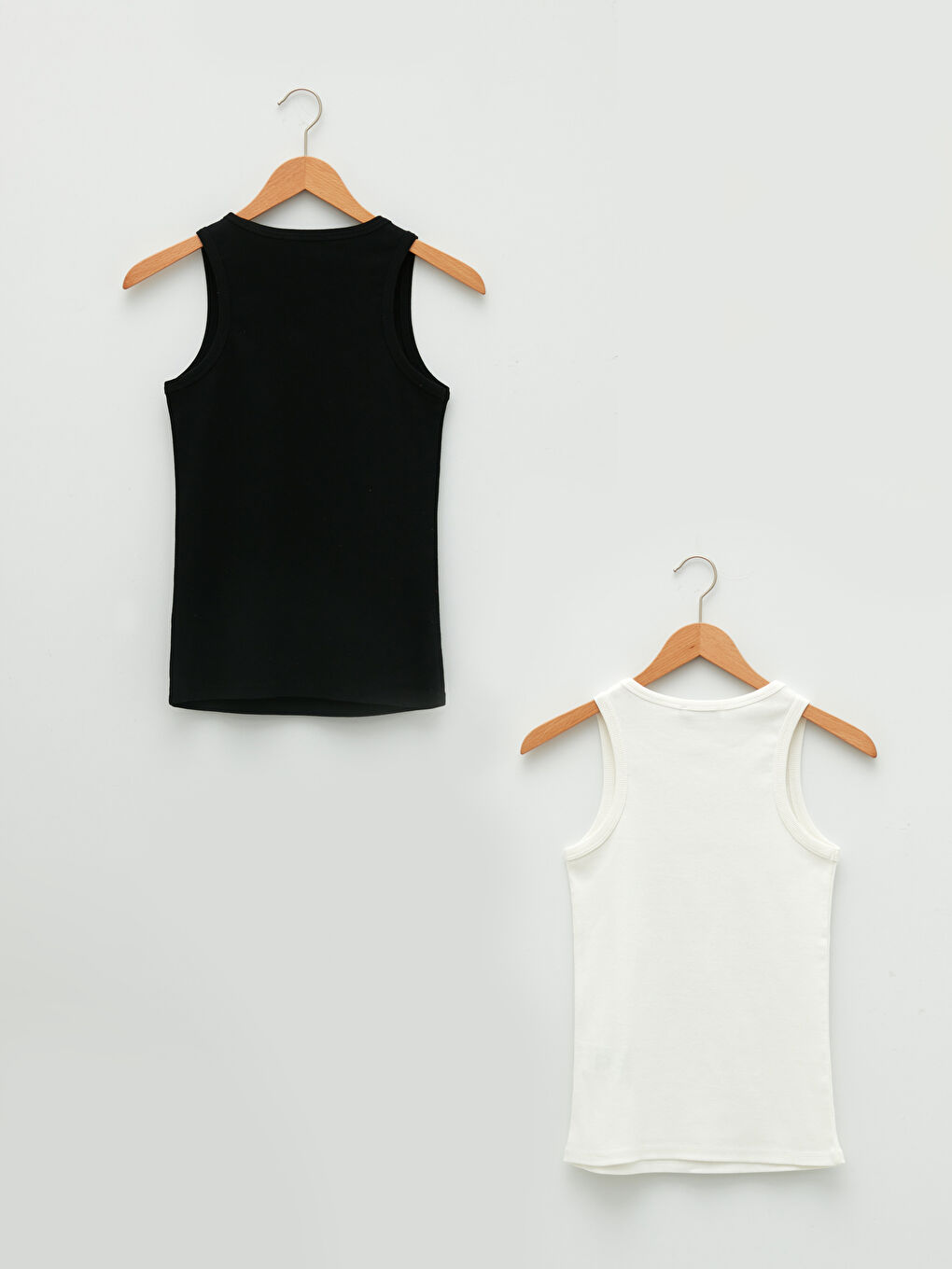Crew Neck Sleeveless Plain Camisole Women Athlete 2 Pack-11