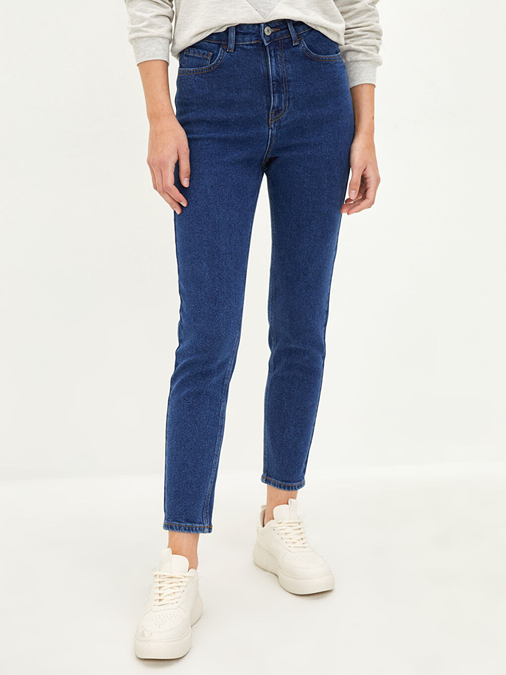 LCW Jeans Farmerke za žene sa visokim strukom, uskim krojem i detaljima na džepovima Rodeo -W1HM37Z8-309