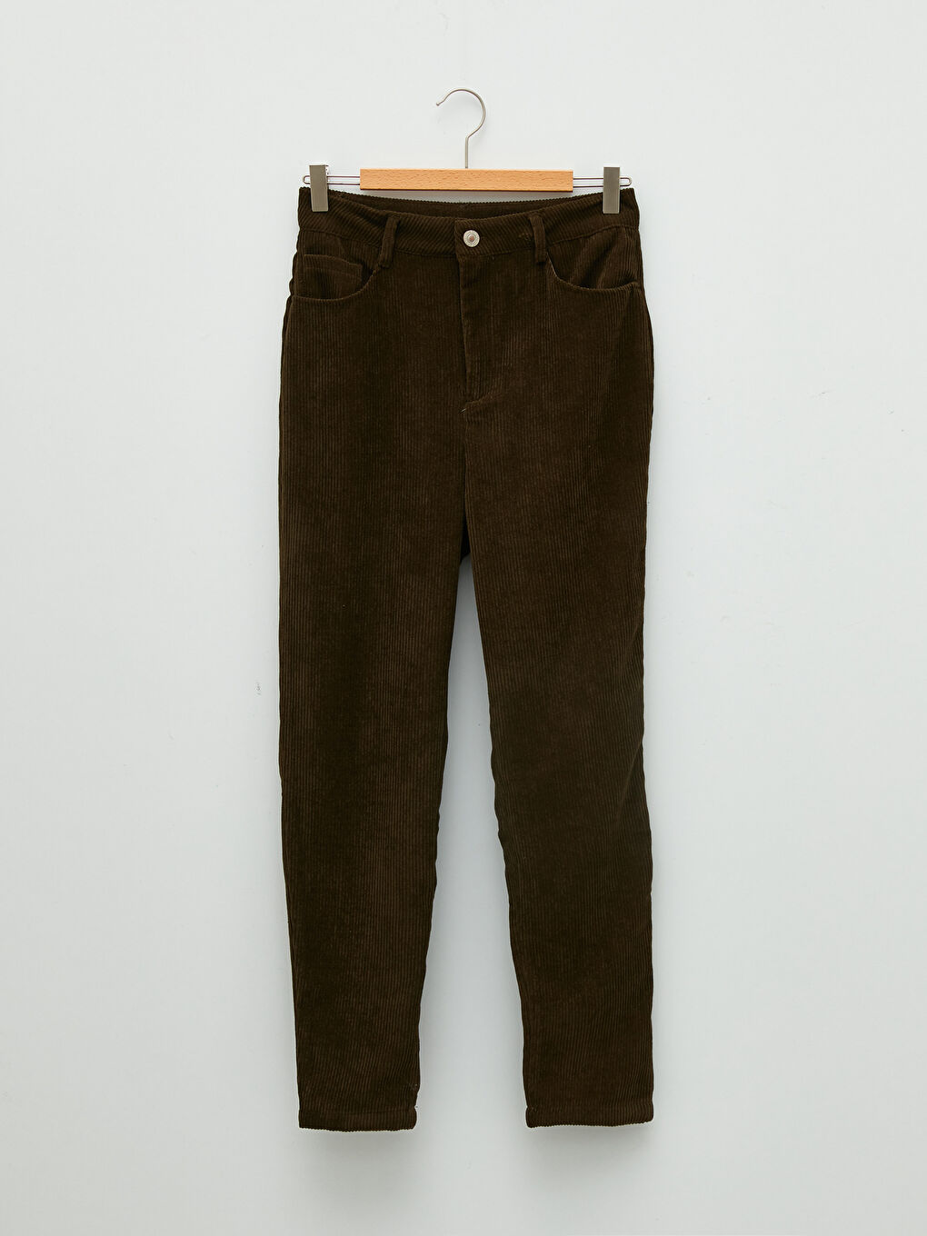 Standard Fit Ankle-Length Pocket Detailed Women's Velvet Trousers-5