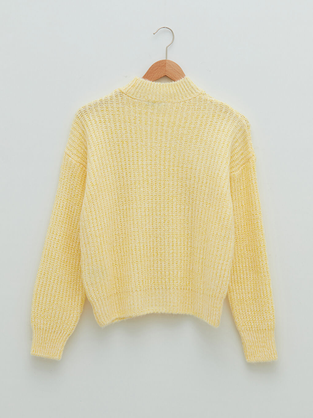 Свитер из трикотажа с полуводолазкой для женщин-6