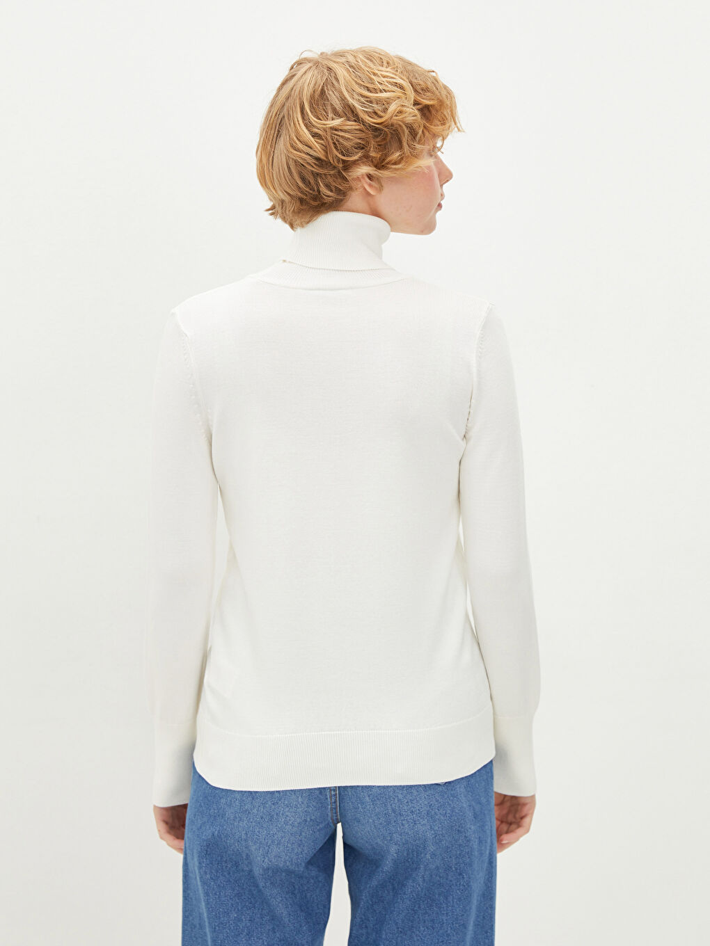 Pull-over Uni à Manches Longues pour Femmes en Tricot avec Col roulé-4