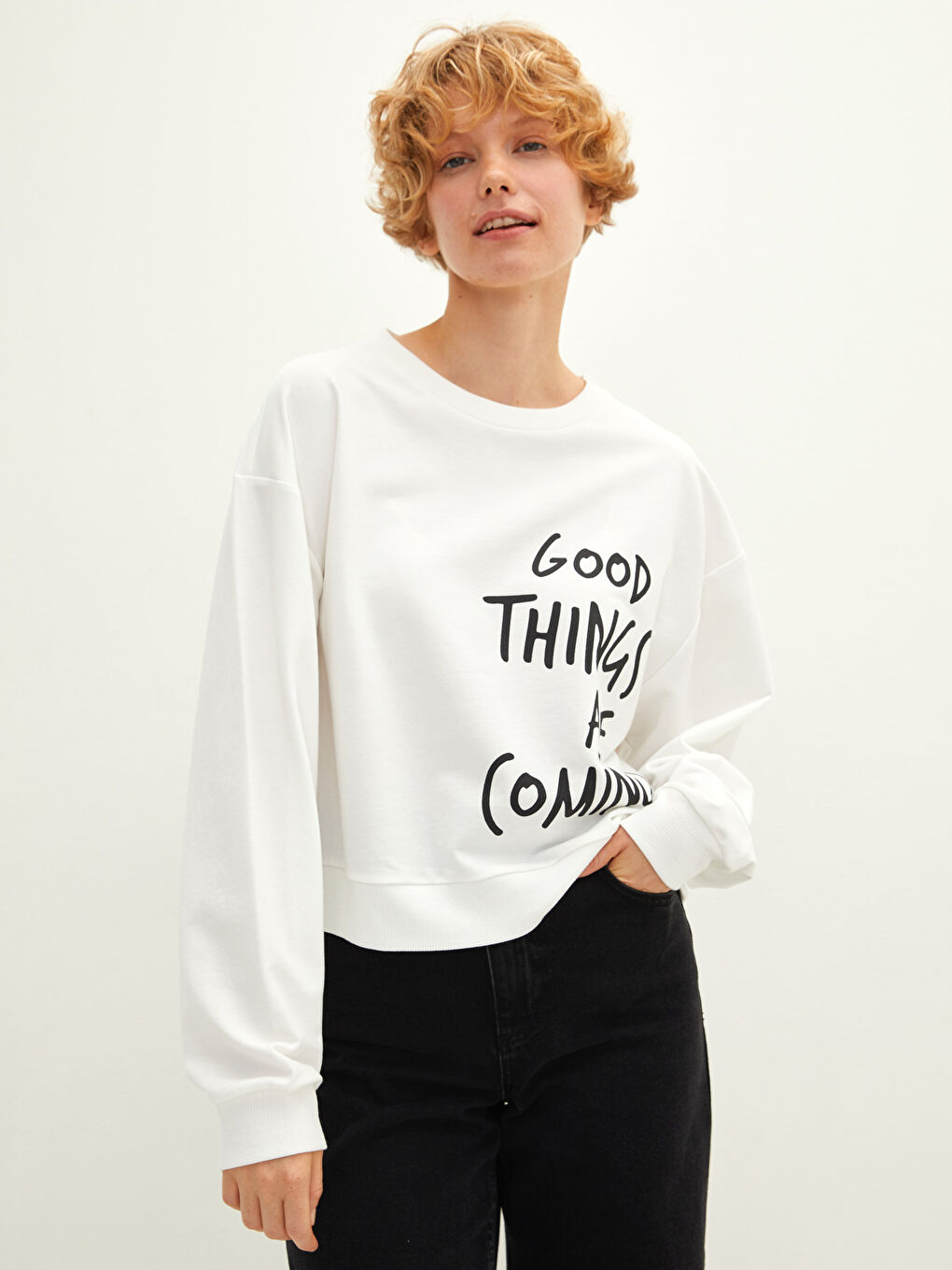 Женская толстовка с круглым вырезом и длинными рукавами с принтом